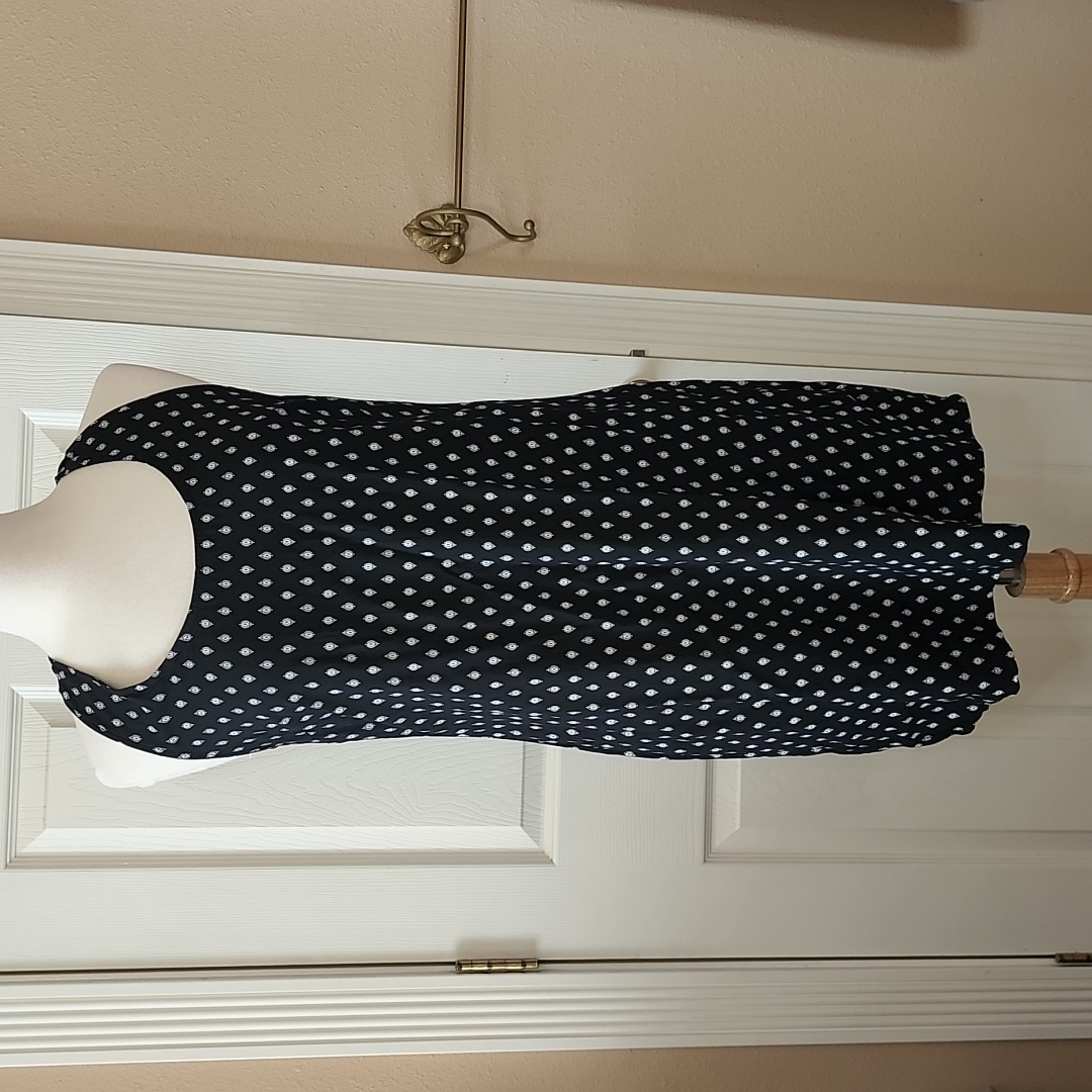 Old Navy Twist Back Shift Dress